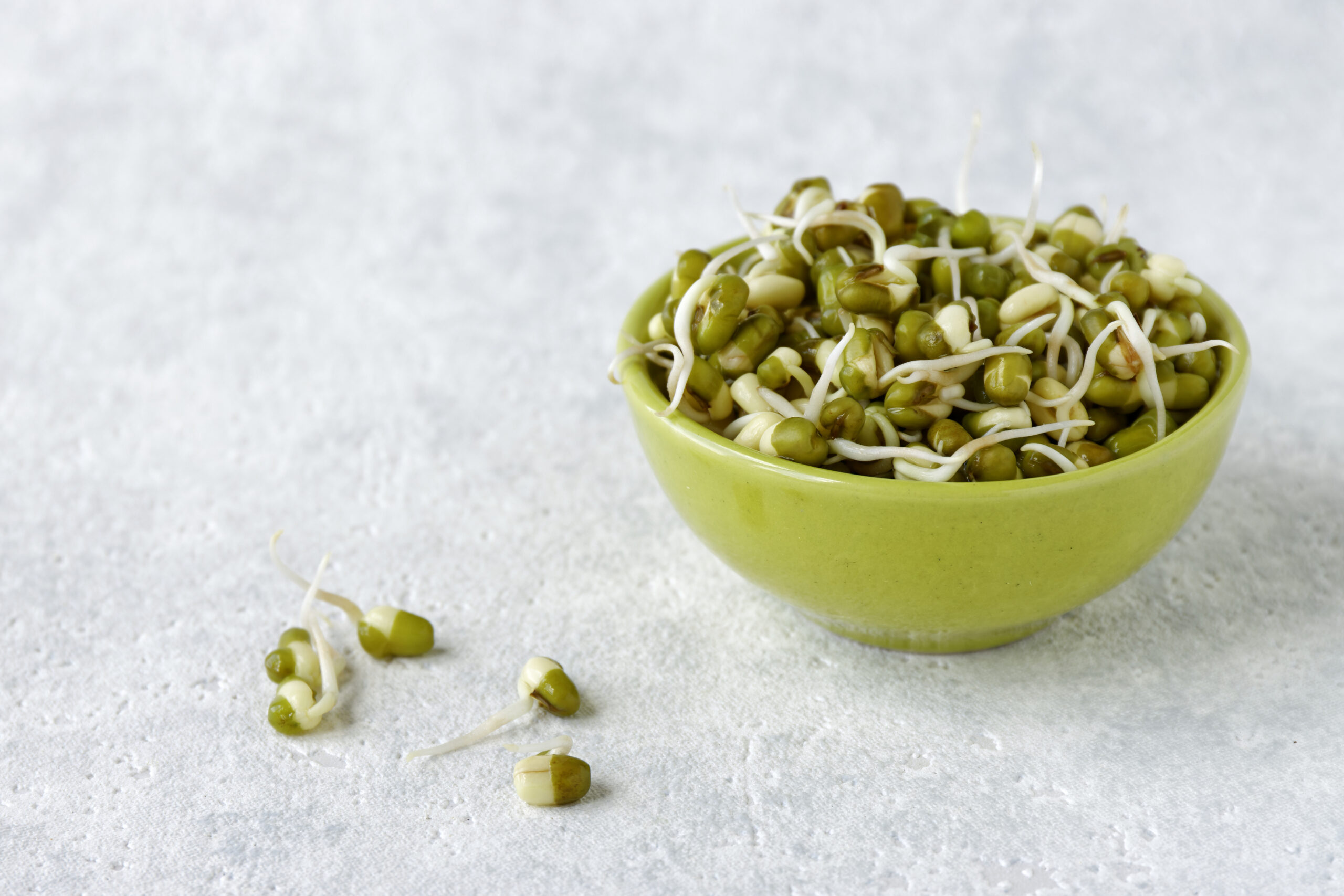 Green Moong Sprouts Benefits